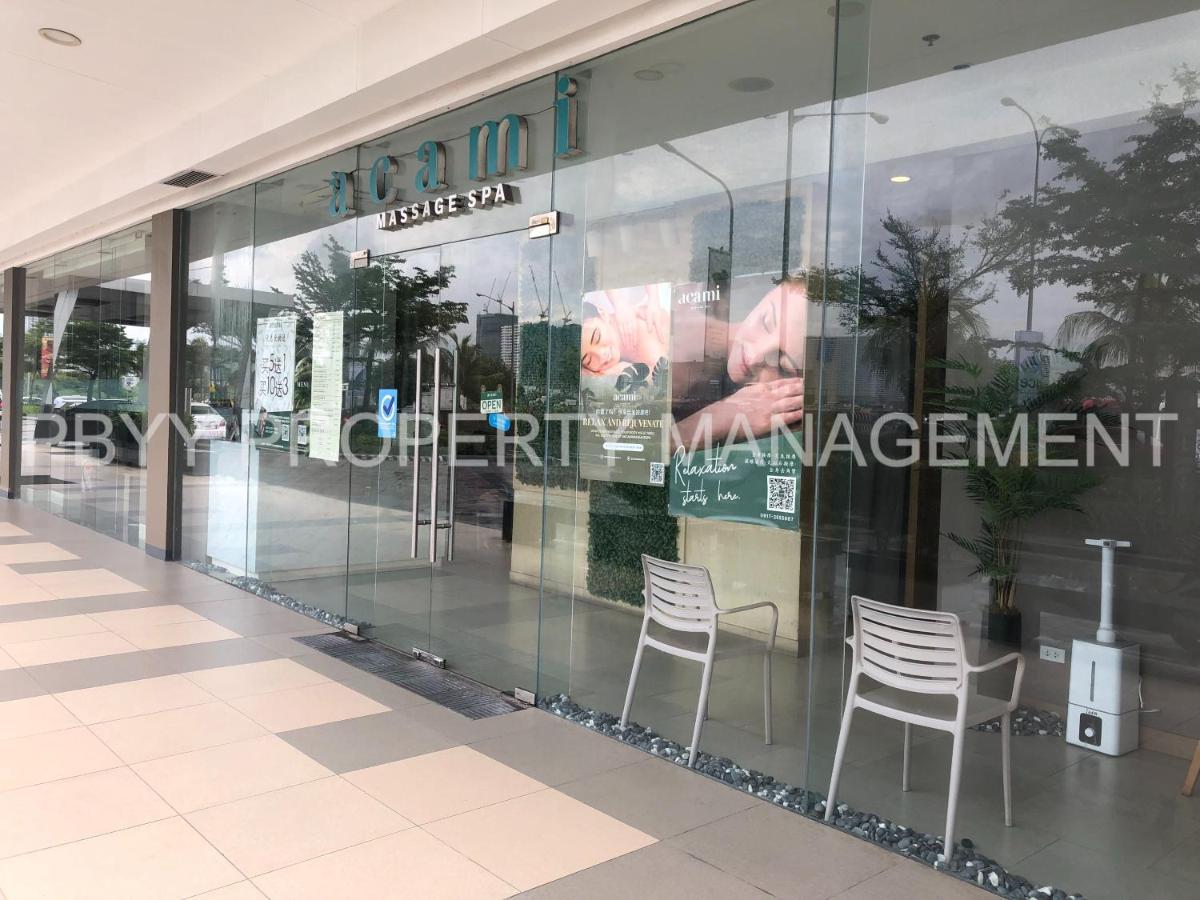 Stay At Shore Residences, Mall Of Asia Complex Stays By Pbyy Manila Exterior photo