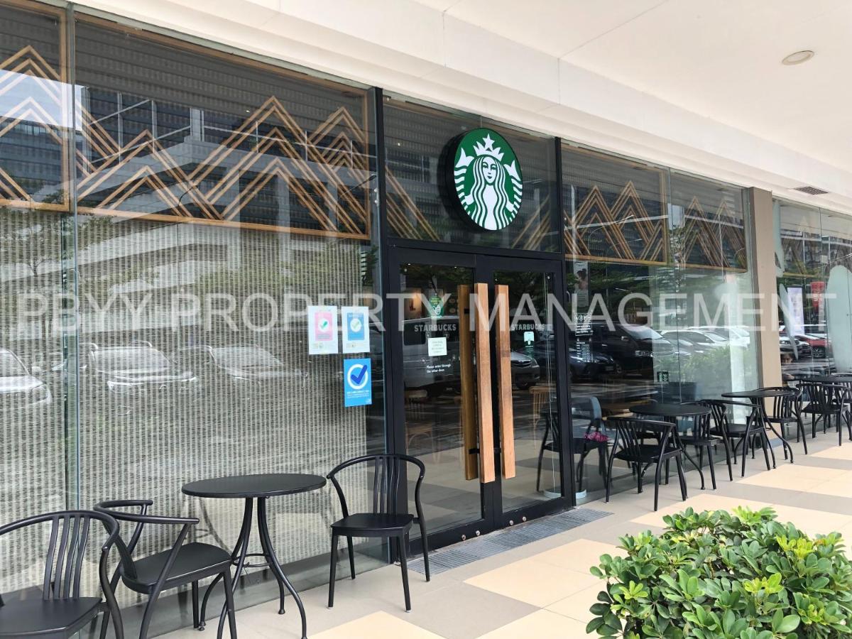 Stay At Shore Residences, Mall Of Asia Complex Stays By Pbyy Manila Exterior photo