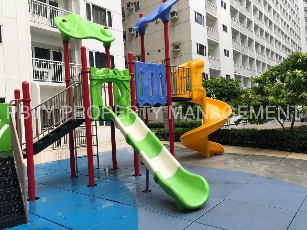 Stay At Shore Residences, Mall Of Asia Complex Stays By Pbyy Manila Exterior photo
