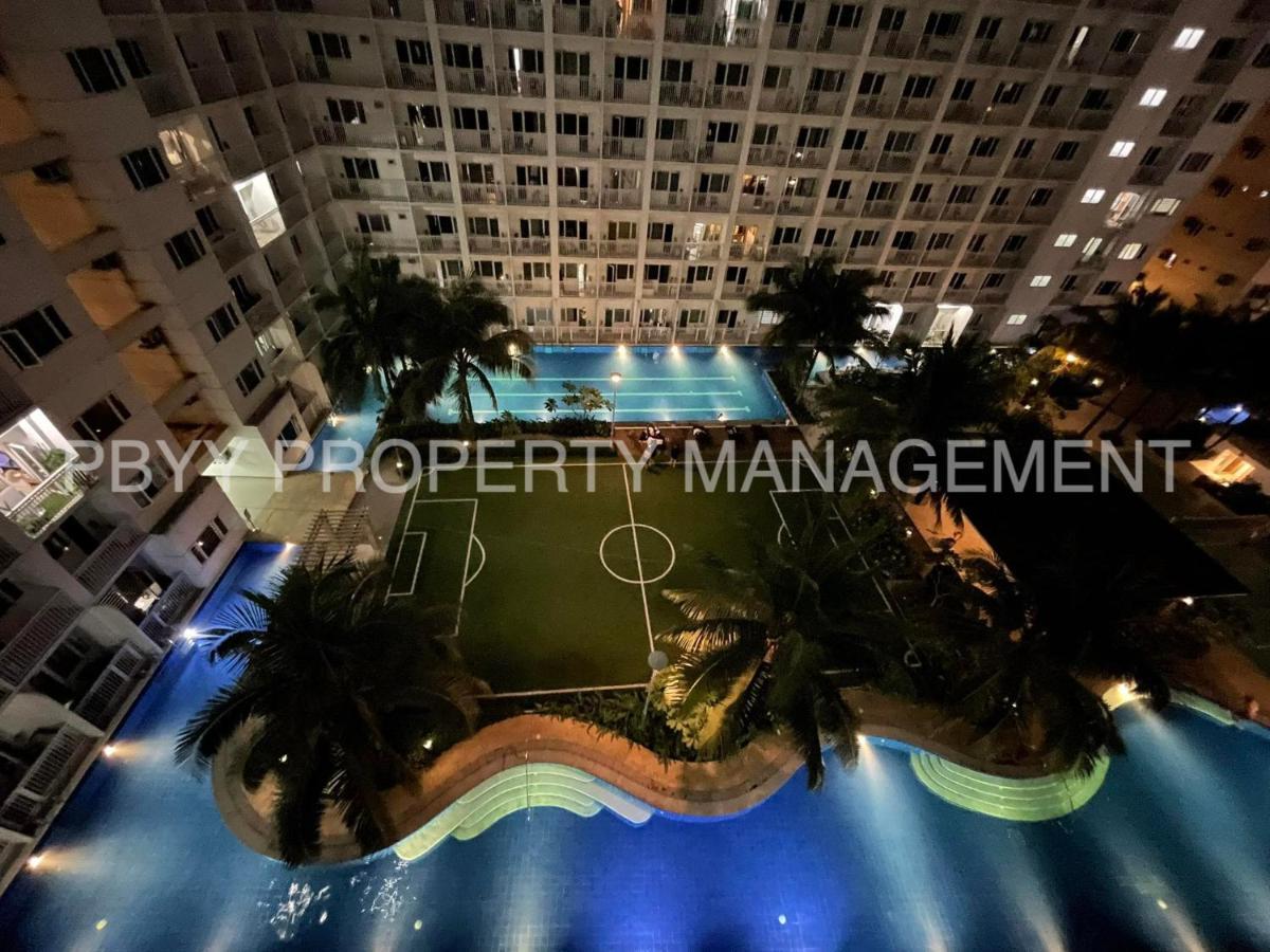 Stay At Shore Residences, Mall Of Asia Complex Stays By Pbyy Manila Exterior photo