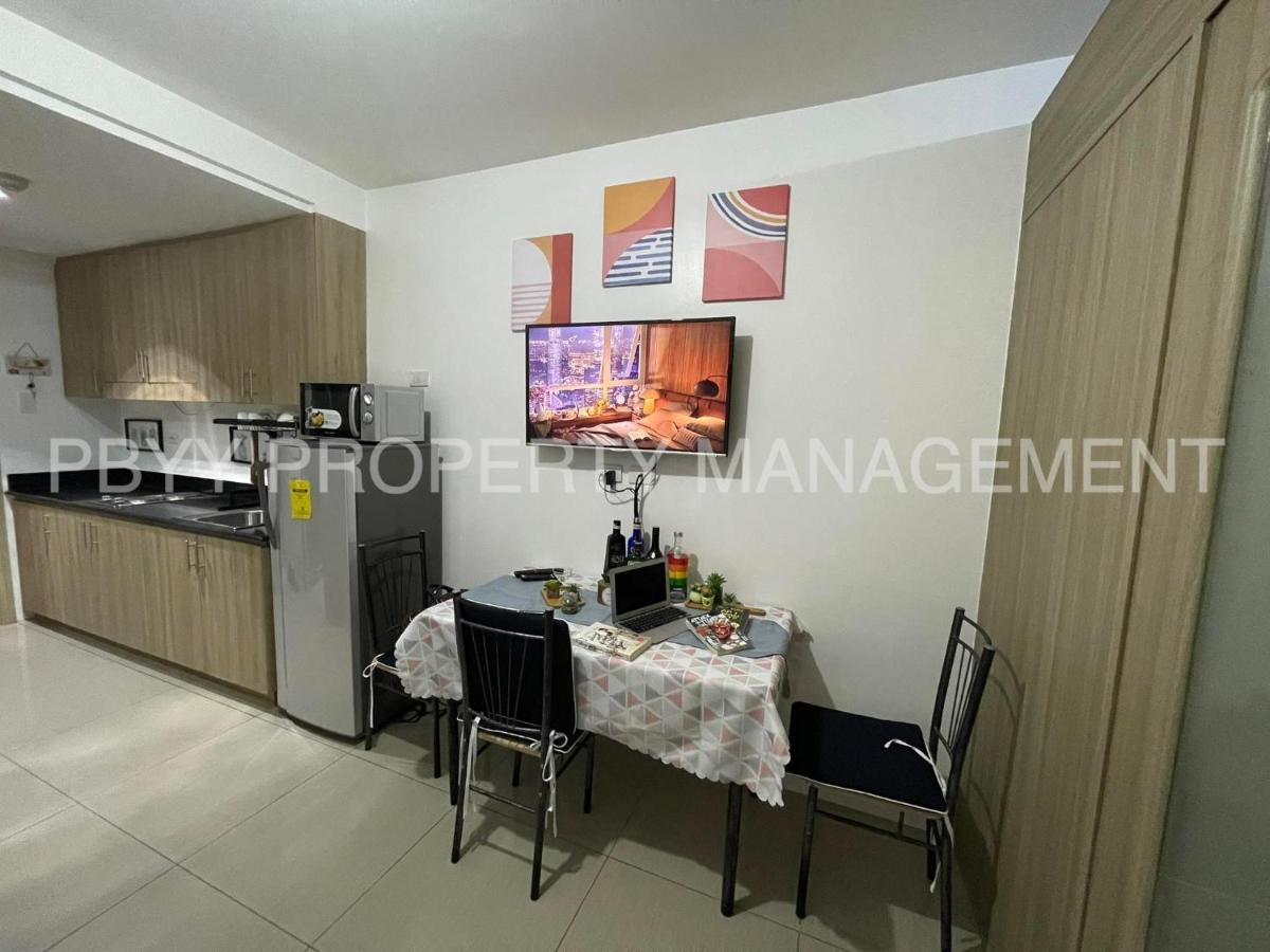 Stay At Shore Residences, Mall Of Asia Complex Stays By Pbyy Manila Exterior photo