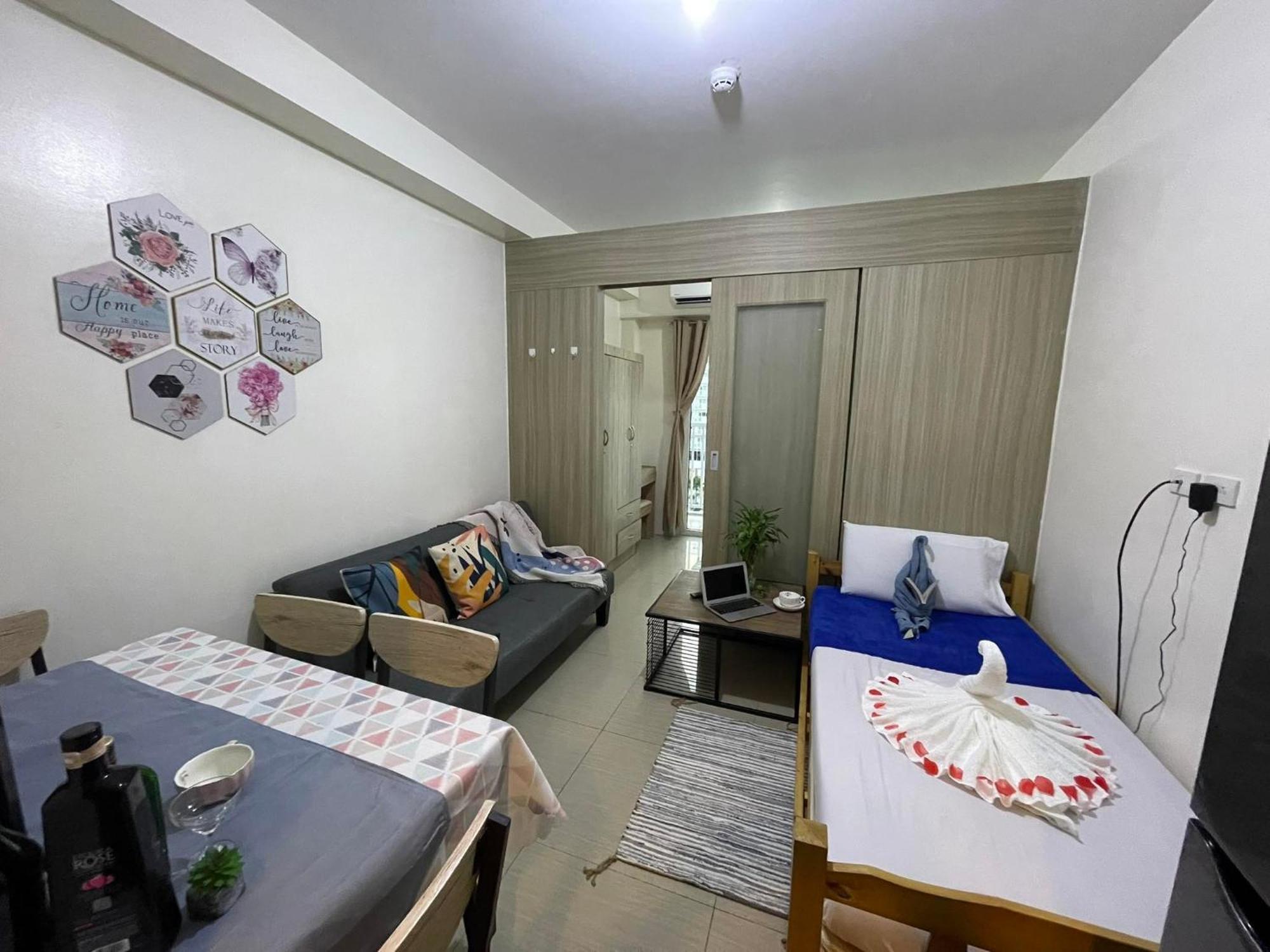 Stay At Shore Residences, Mall Of Asia Complex Stays By Pbyy Manila Exterior photo