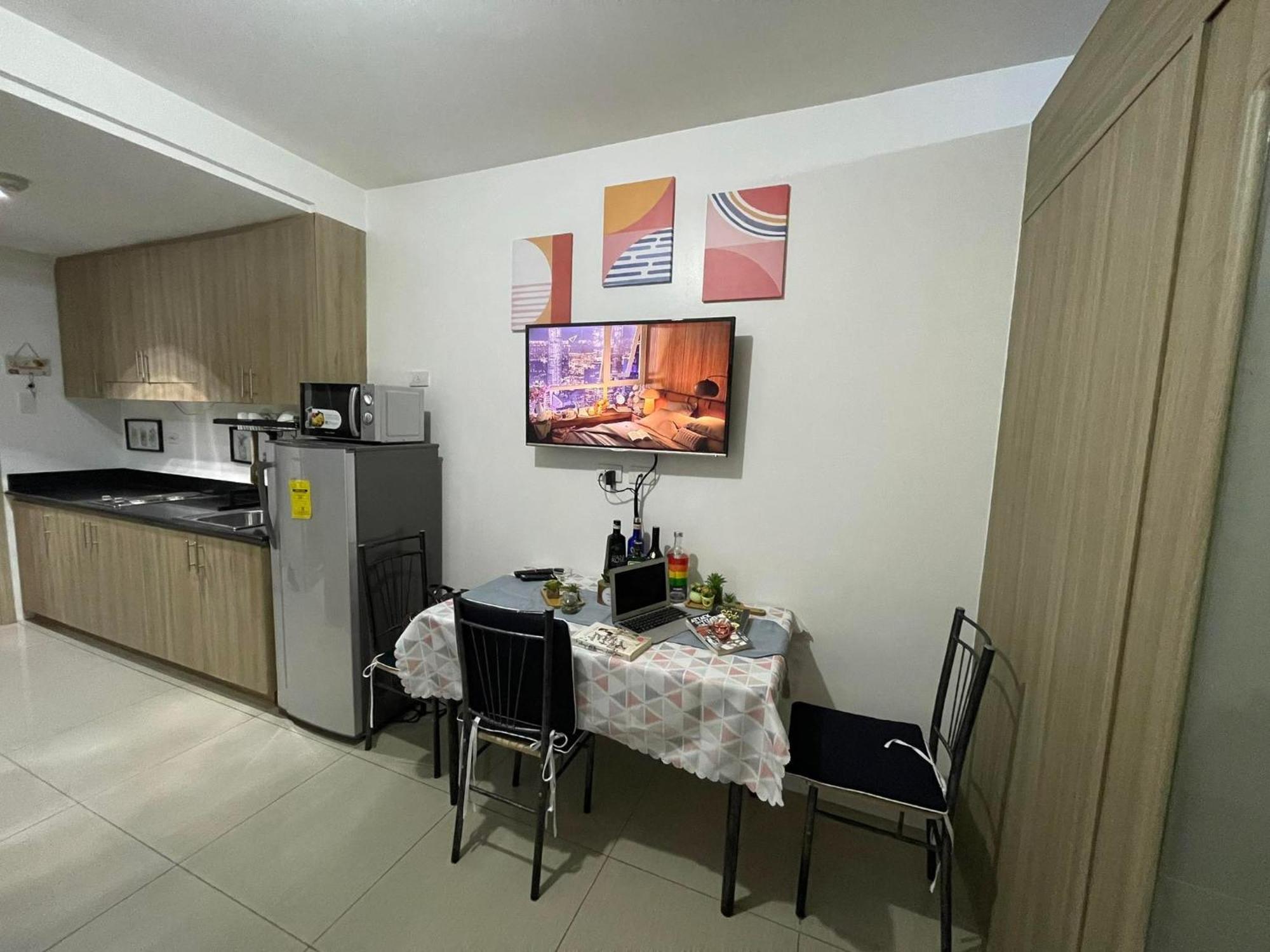 Stay At Shore Residences, Mall Of Asia Complex Stays By Pbyy Manila Exterior photo